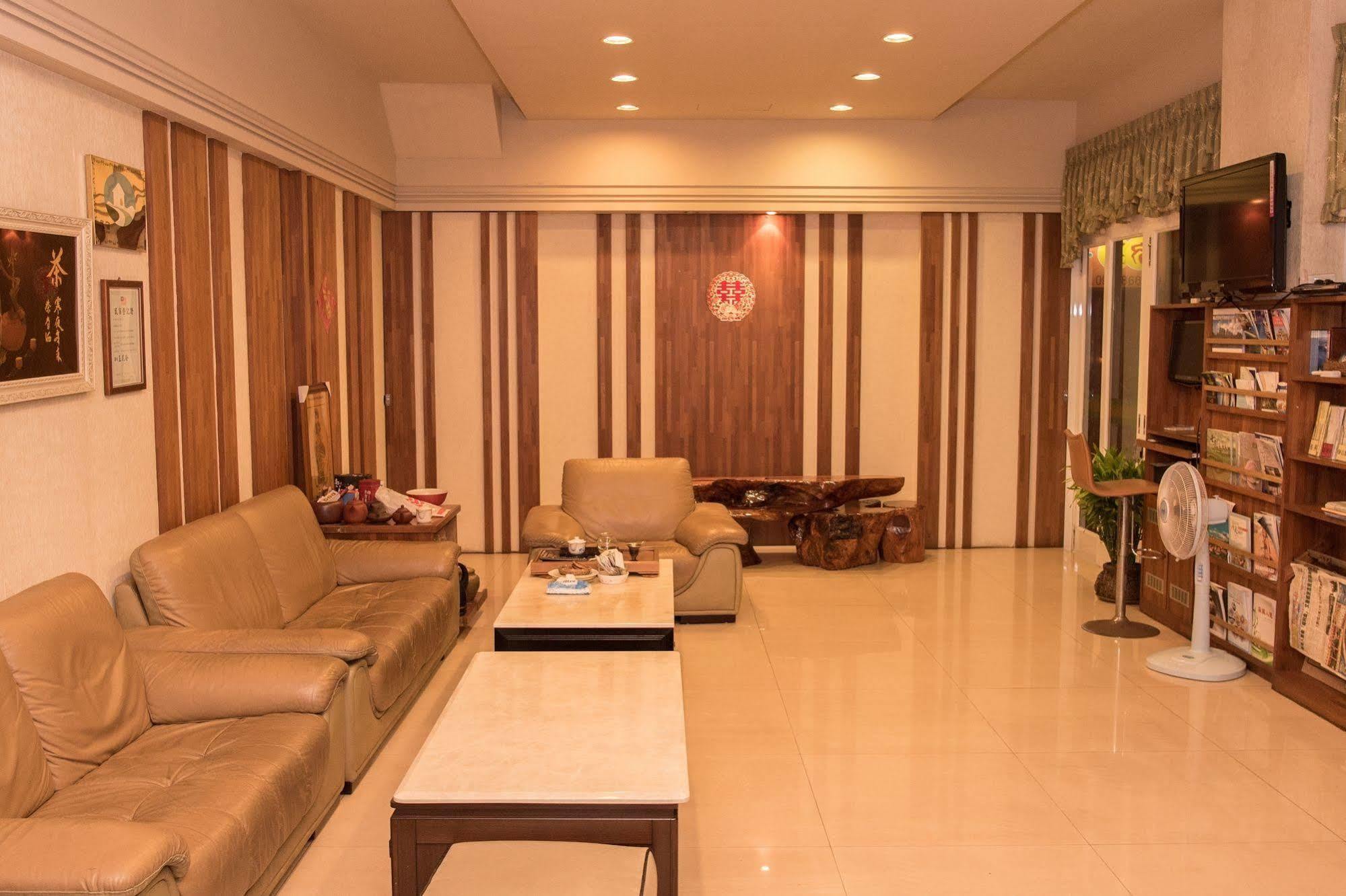 Long Hong Acomodação com café da manhã Magong Exterior foto